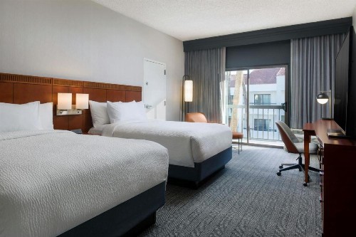 Courtyard by Marriott Phoenix North - image 11