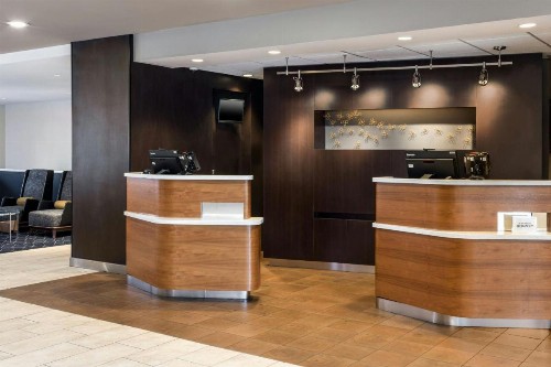 Courtyard by Marriott Phoenix North - image 6