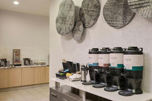 Residence Inn Phoenix Desert View at Mayo Clinic - image 35