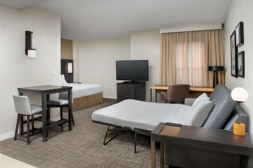 Residence Inn by Marriott Phoenix Airport - image 24