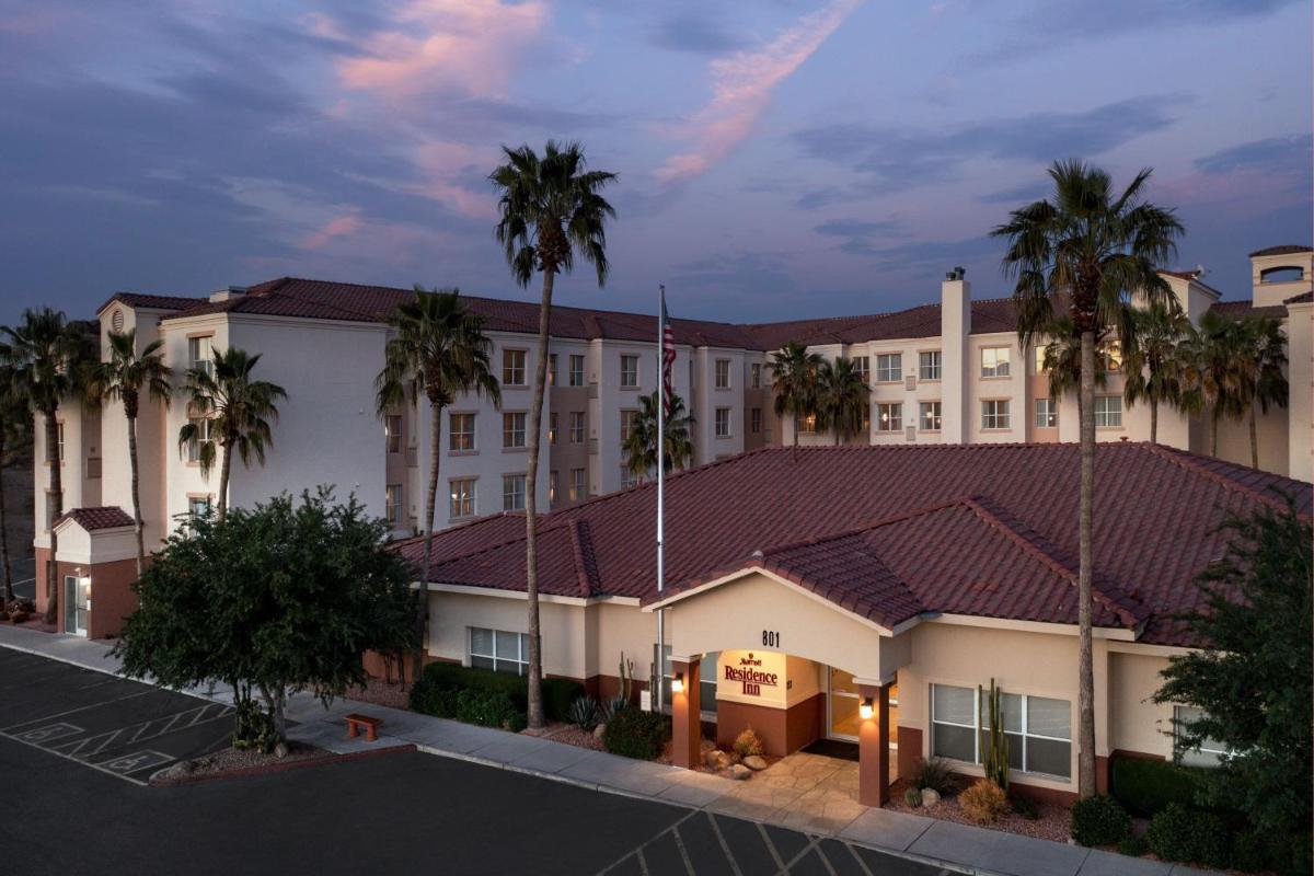 Residence Inn by Marriott Phoenix Airport - image 3