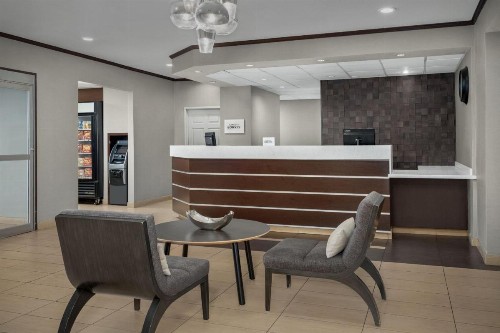 Residence Inn by Marriott Phoenix Airport - image 4