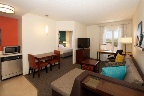 Residence Inn by Marriott Phoenix Airport - image 45
