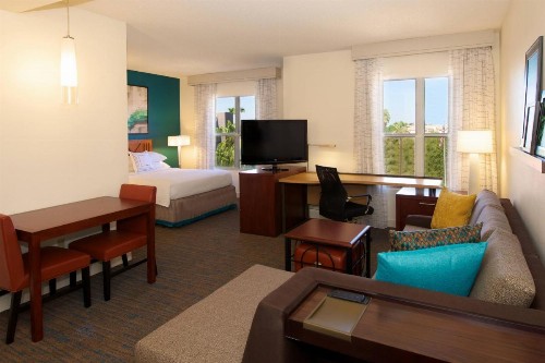 Residence Inn by Marriott Phoenix Airport - image 49