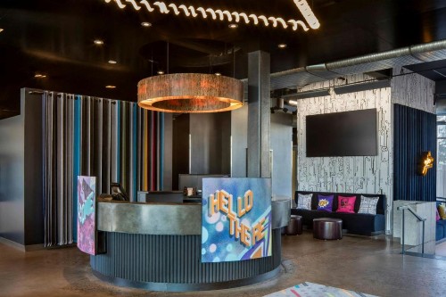 Aloft Phoenix Airport - image 28