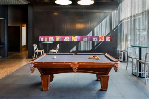 Aloft Phoenix Airport - image 29