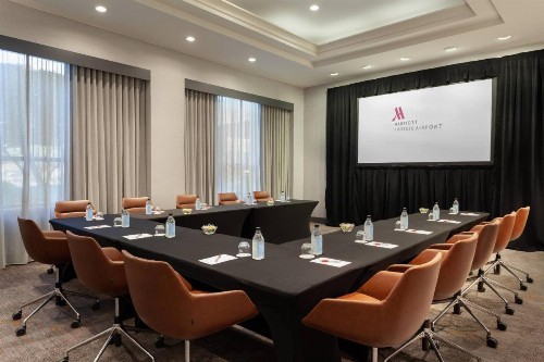Marriott Phoenix Airport - image 32