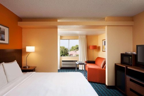 Country Inn & Suites by Radisson Phoenix Airport AZ - image 15