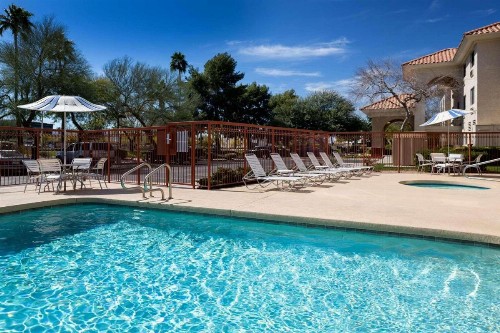 Country Inn & Suites by Radisson Phoenix Airport AZ - image 26