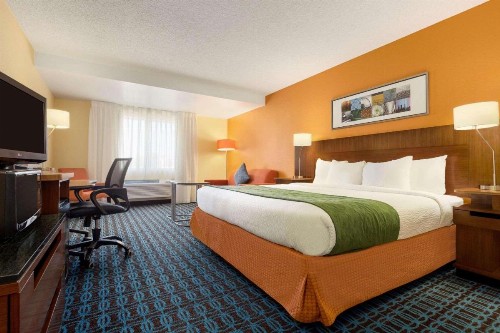 Country Inn & Suites by Radisson Phoenix Airport AZ - image 39