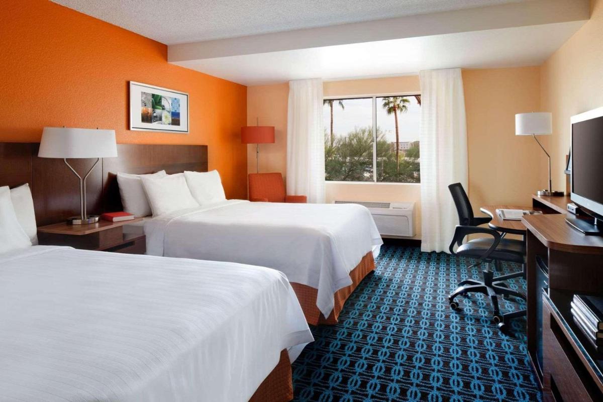 Country Inn & Suites by Radisson Phoenix Airport AZ - image 6