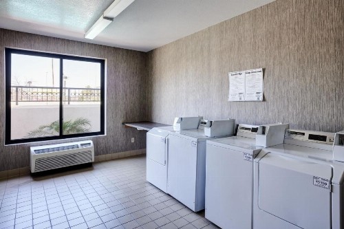 SpringHill Suites Phoenix Downtown - image 14