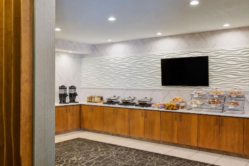 SpringHill Suites Phoenix Downtown - image 20