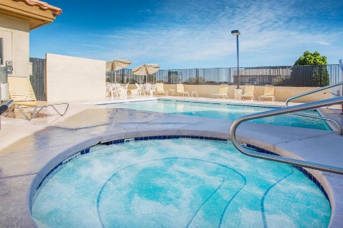 Days Inn by Wyndham Phoenix North - image 20