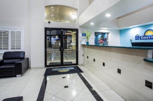 Days Inn by Wyndham Phoenix North - image 32