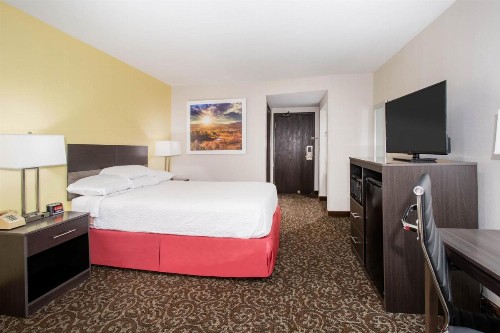 Days Inn by Wyndham Phoenix North - image 50