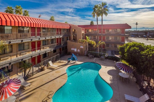 Travelers Inn - Phoenix - image 25
