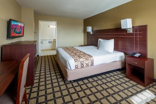 Travelers Inn - Phoenix - image 27