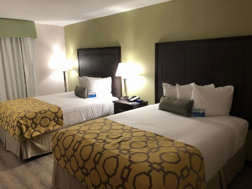 Baymont by Wyndham Phoenix I-10 near 51st Ave - image 35