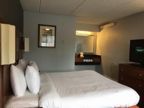 Extend-a-Suites Phoenix - image 12