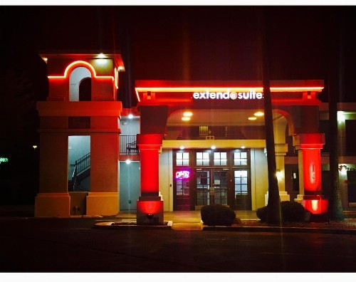 Extend-a-Suites Phoenix - image 18