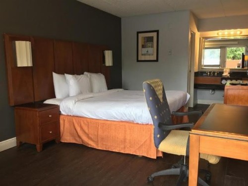 Extend-a-Suites Phoenix - image 6