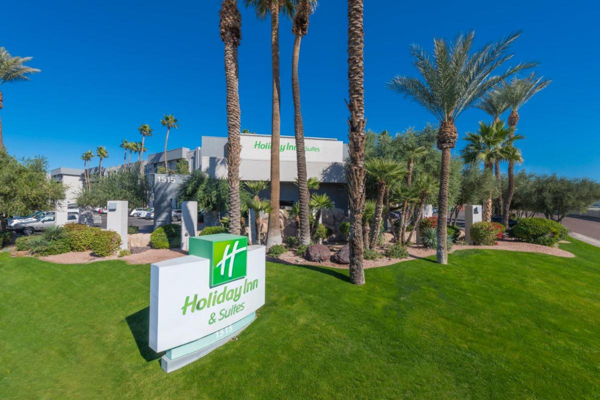 Holiday Inn and Suites Phoenix Airport North an IHG Hotel - main image