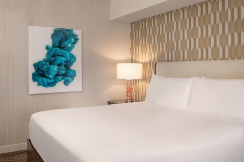 Renaissance Phoenix Downtown Hotel - image 29