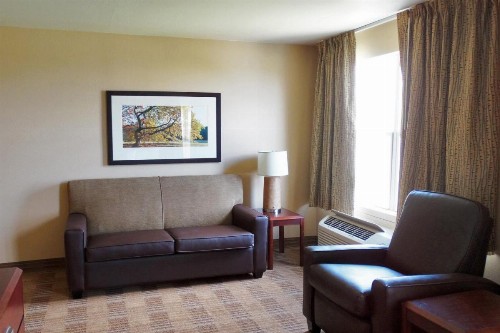 Extended Stay America Suites - Phoenix - Chandler - E Chandler Blvd - image 30