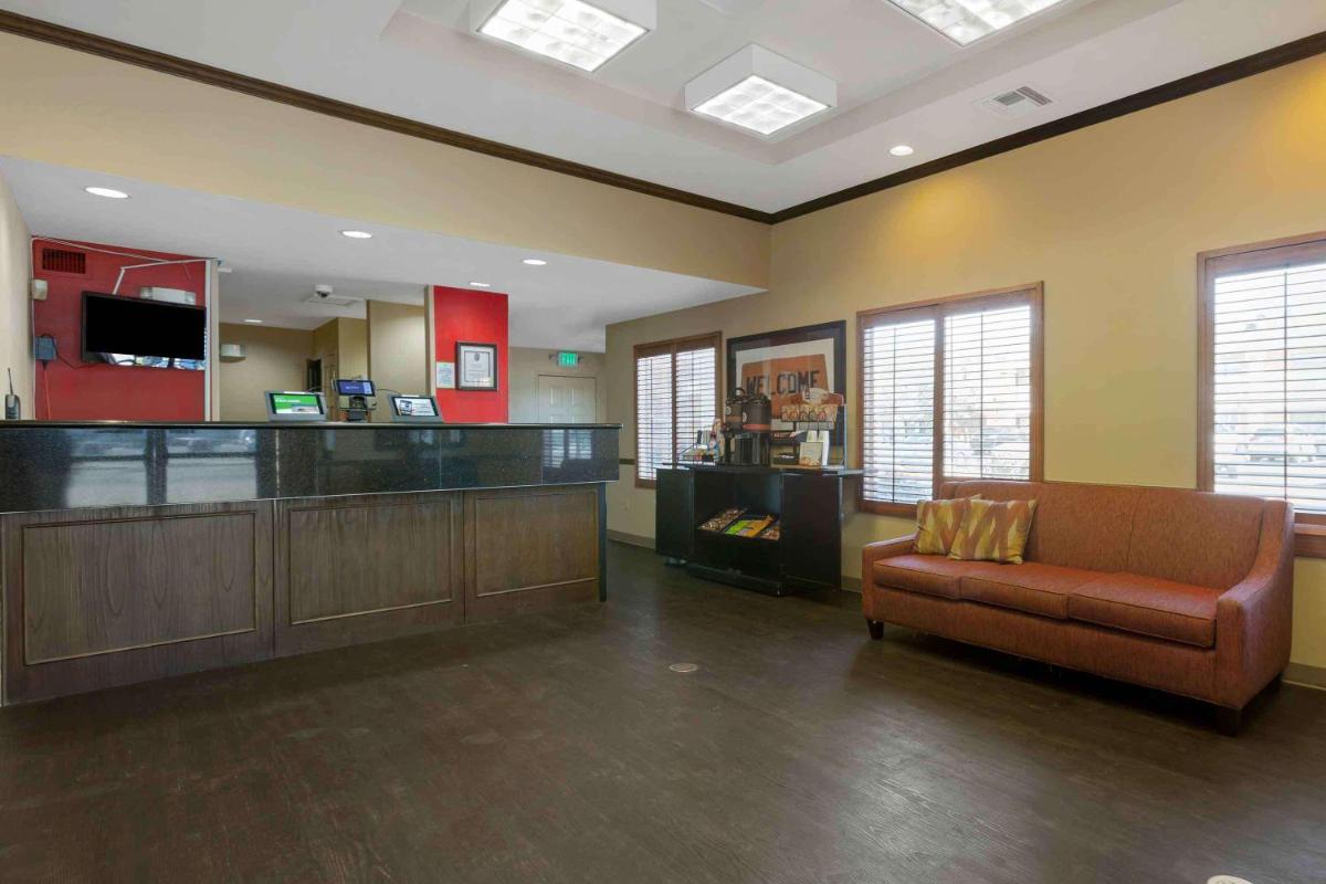 Extended Stay America Suites - Phoenix - Airport - E Oak St - image 3