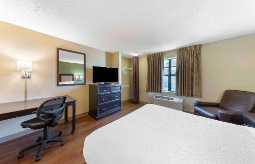Extended Stay America Suites - Phoenix - Deer Valley - image 8