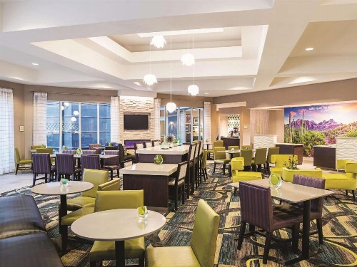 La Quinta by Wyndham Phoenix Chandler - image 21