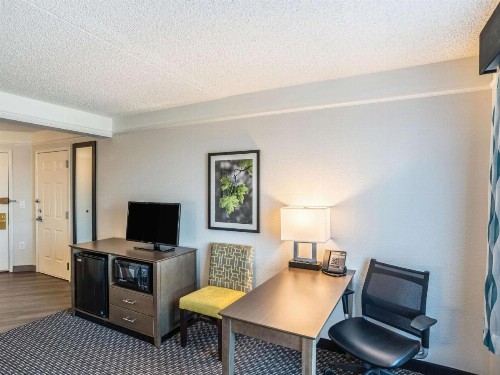 La Quinta by Wyndham Phoenix Chandler - image 45