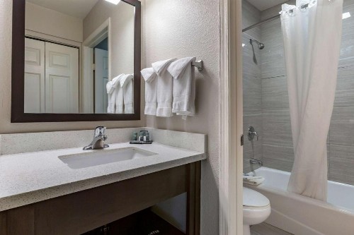 Best Western North Phoenix Hotel - image 14
