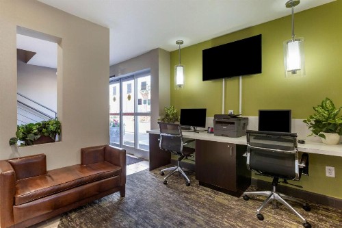 Best Western North Phoenix Hotel - image 20