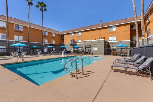 Best Western North Phoenix Hotel - image 26