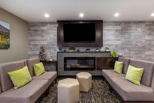 Best Western North Phoenix Hotel - image 39