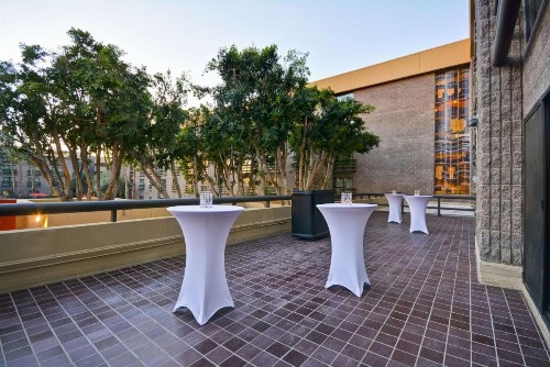 DoubleTree by Hilton Phoenix North - image 2
