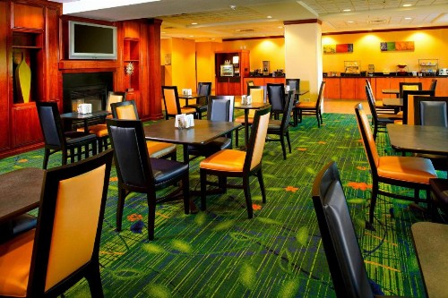 Fairfield Inn & Suites Phoenix Midtown - image 11