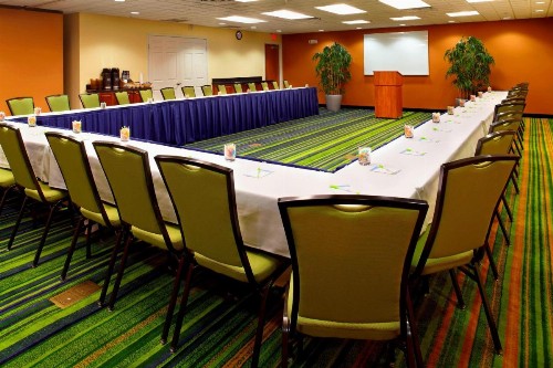 Fairfield Inn & Suites Phoenix Midtown - image 17
