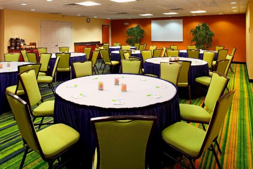 Fairfield Inn & Suites Phoenix Midtown - image 18