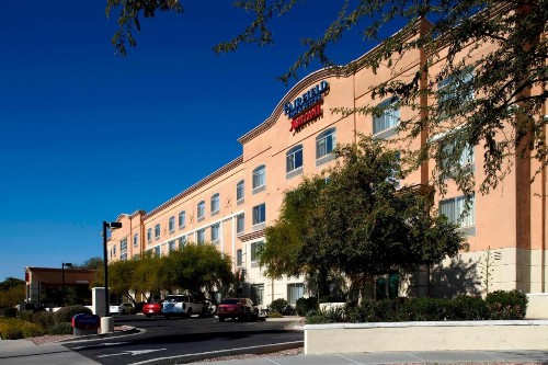 Fairfield Inn & Suites Phoenix Midtown - image 3