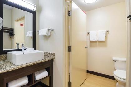 Red Roof Inn PLUS + Phoenix West - image 14