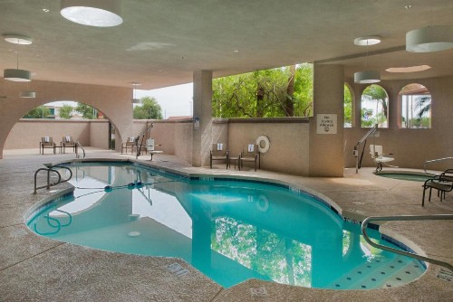 GreenTree Hotel Phoenix West - image 22