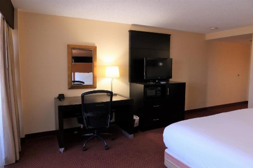 GreenTree Hotel Phoenix West - image 32