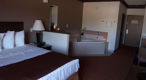 Best Western Tolleson Hotel - image 10