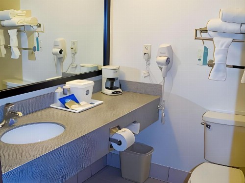 Best Western Tolleson Hotel - image 23