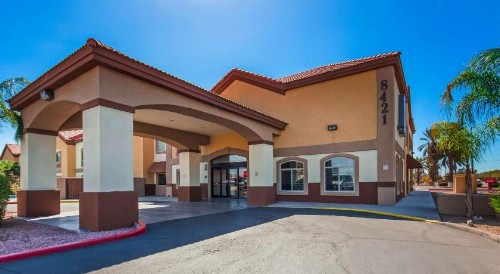 Best Western Tolleson Hotel - image 7