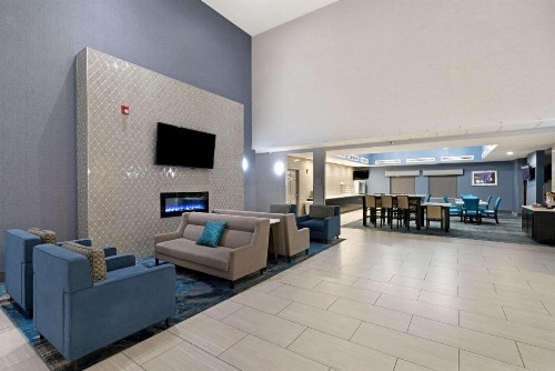 La Quinta by Wyndham Phoenix I-10 West - image 14