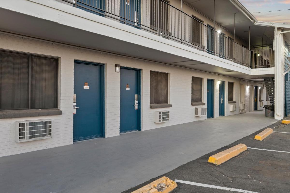 Travel Inn - image 7